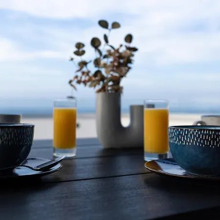 Onar Seaside Experience *